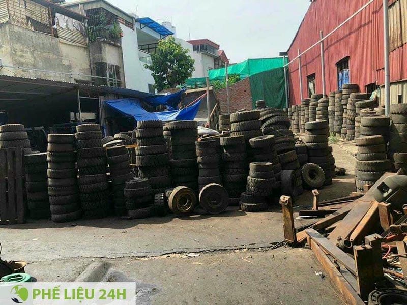 Đơn vị uy tín cần công khai bảng giá tham khảo, có xe chuyên dụng, cân