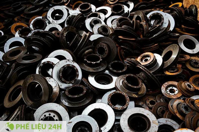 Quy trình chuyên nghiệp thường bắt đầu bằng ảnh chụp hiện trạng, ước lượng khối lượng