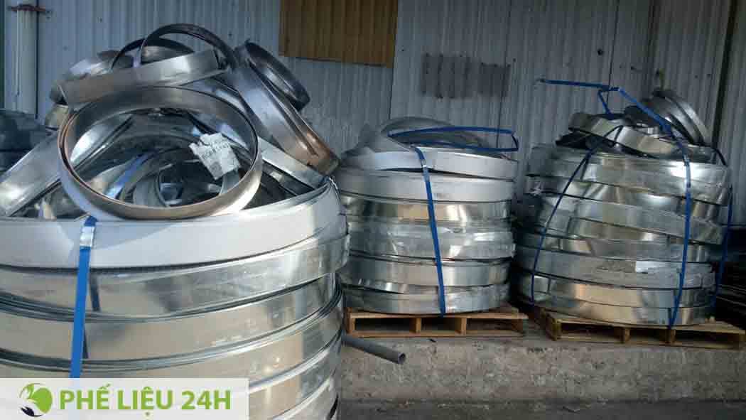 Máy móc hỏng thường được phân tách thành mô tơ