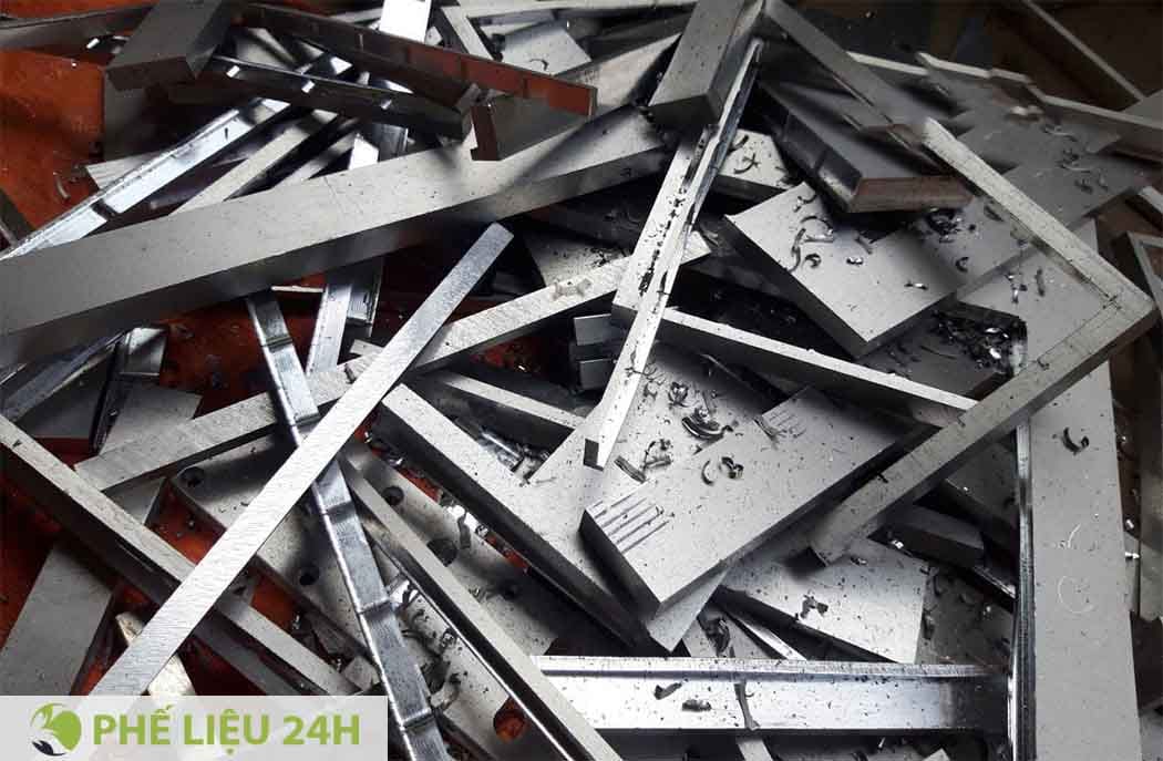 Nên tách riêng kim loại màu